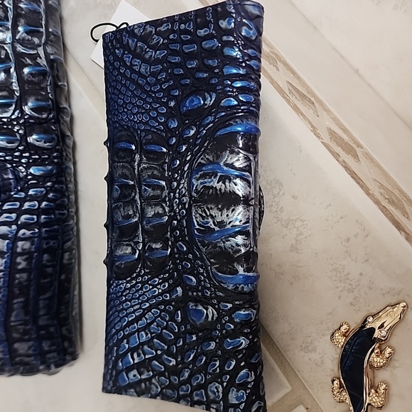 ๐๐ BRAHMIN DAYAN Kyanite Satchel, VERONICA Wallet, & CROCODILE Charm ๐๐ - Picture 7 of 17